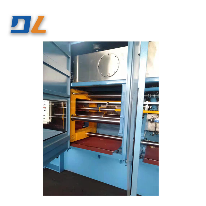 Vertical Moulding Machine